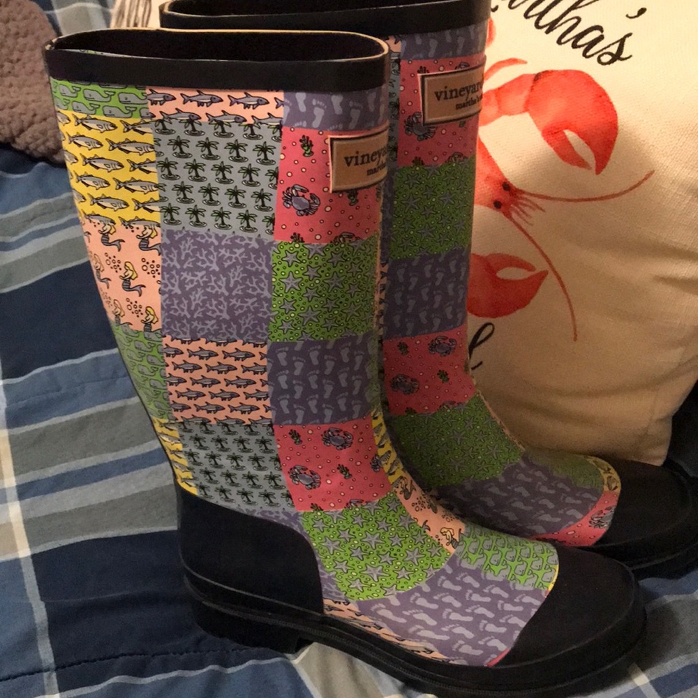 Vineyard Vines rain boots
